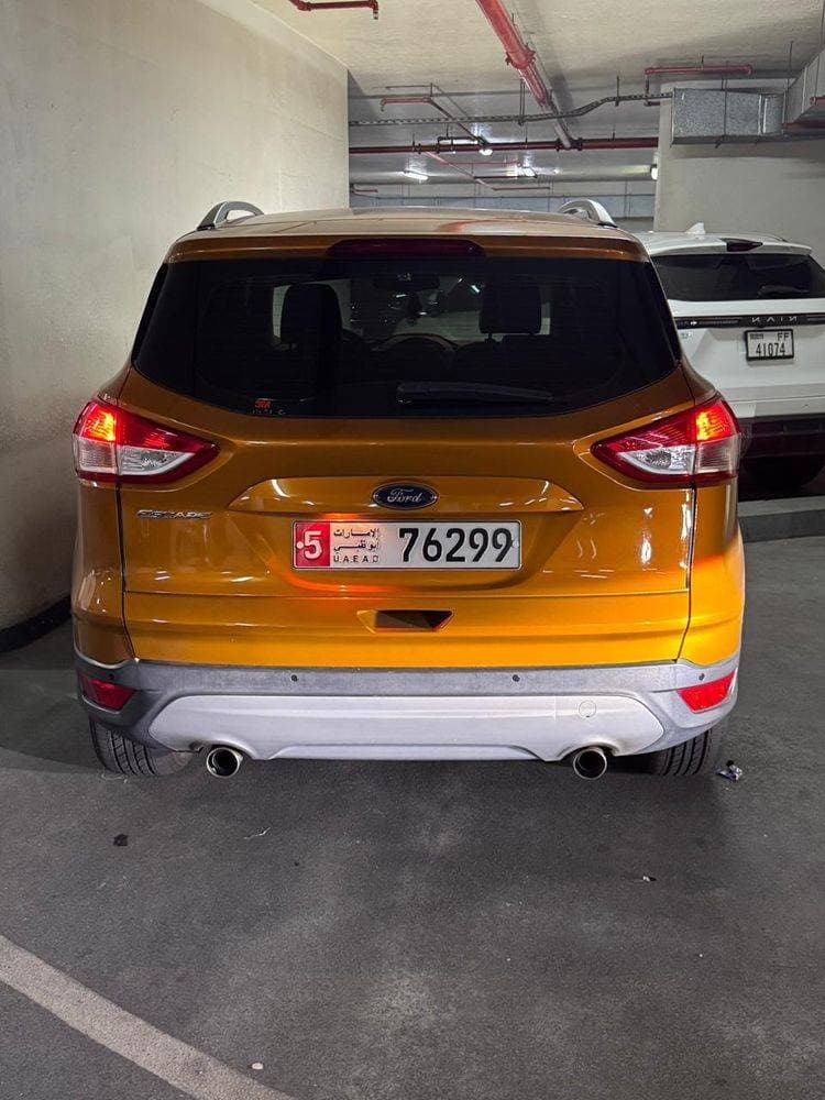 2015 Ford Escape thumbnail 3