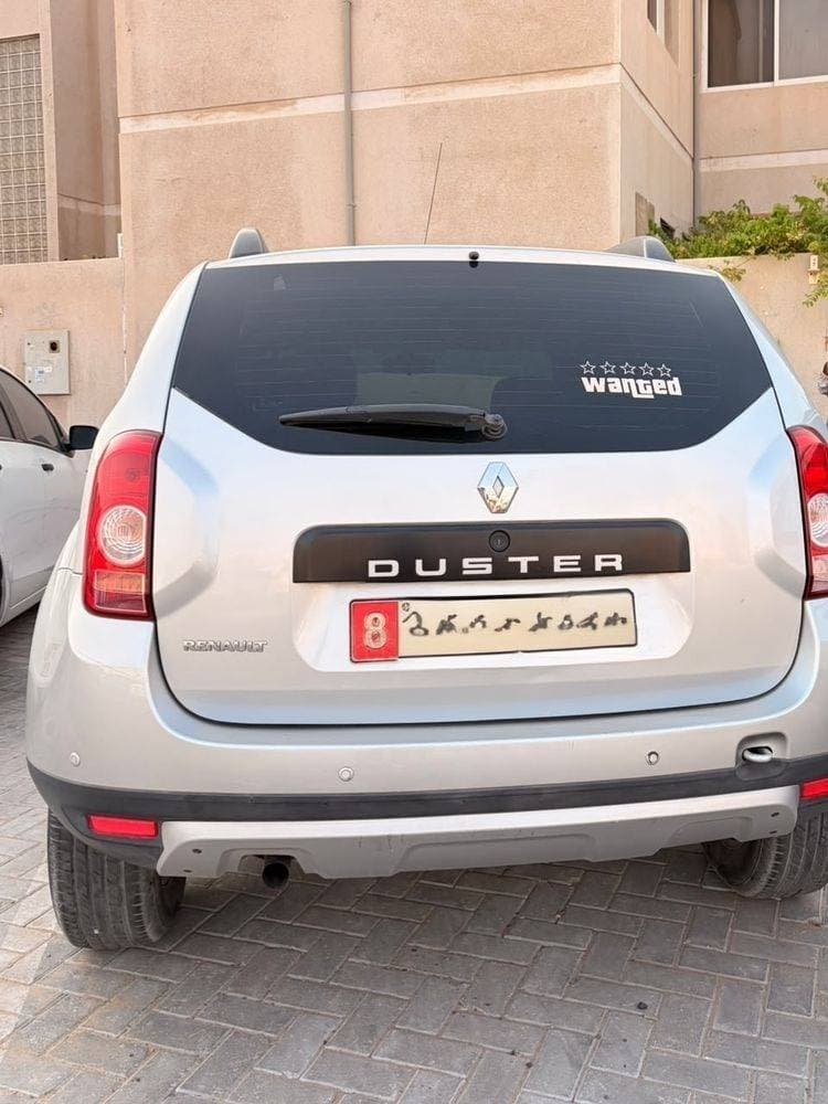 2013 Renault Duster thumbnail 4