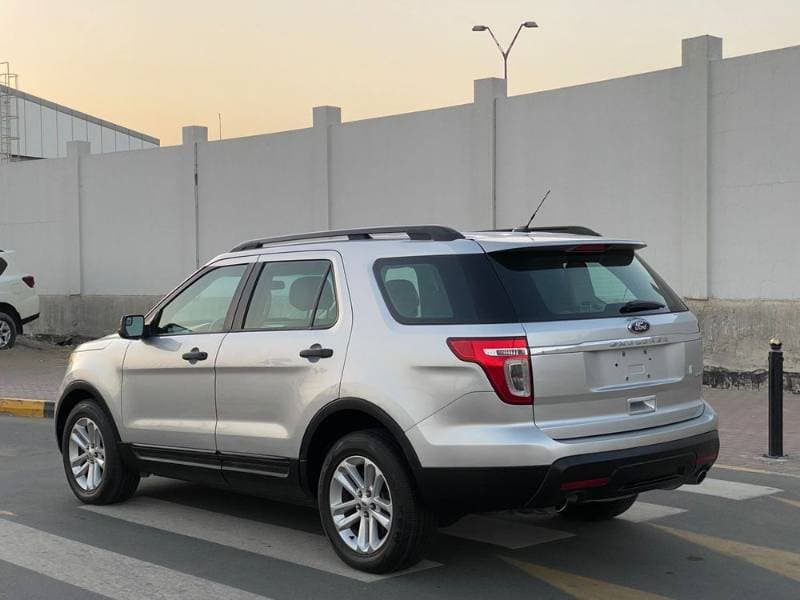 2014 Ford Explorer thumbnail 7