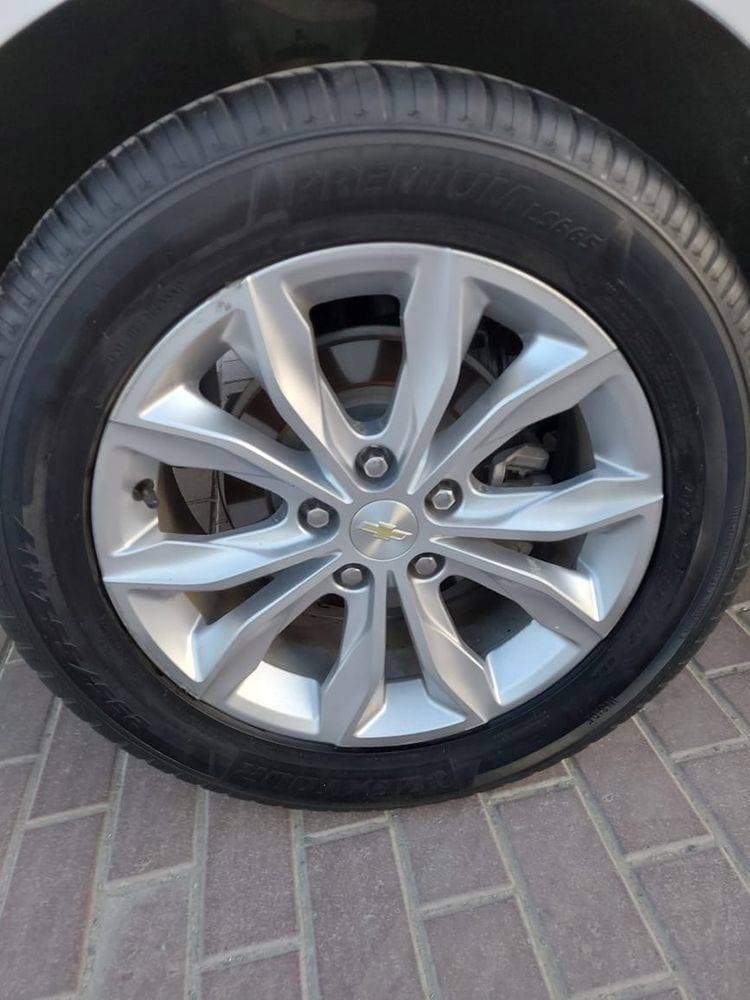 2020 Chevrolet Malibu thumbnail 4