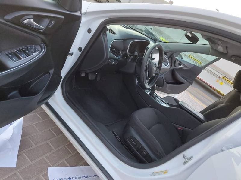2020 Chevrolet Malibu thumbnail 8