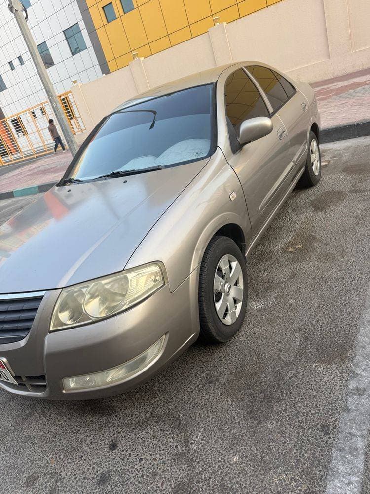 2010 Nissan Sunny thumbnail 2