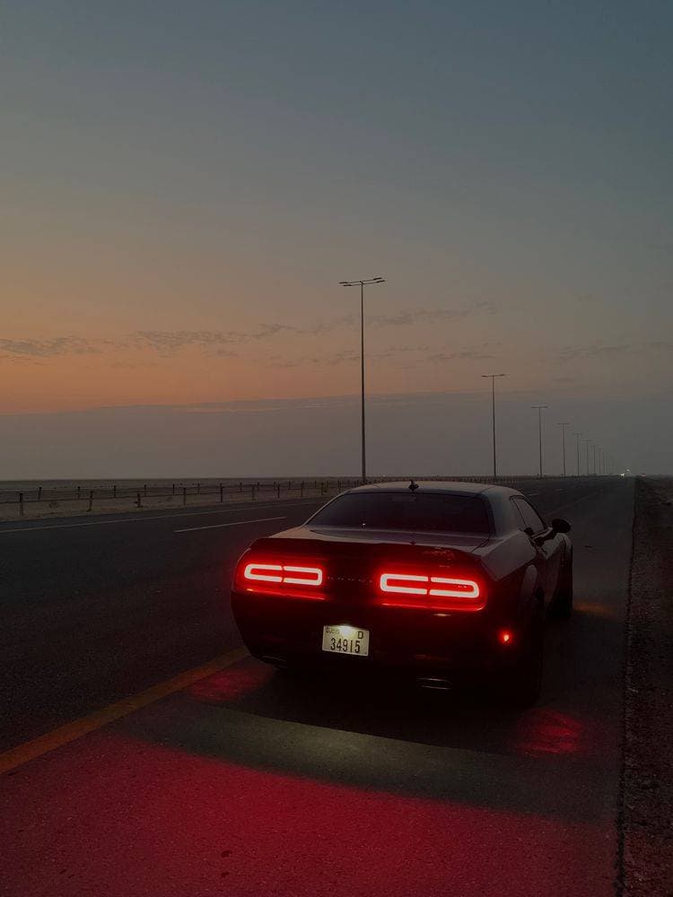 2018 Dodge Challenger thumbnail 2