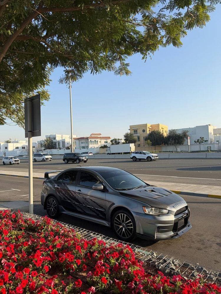 2016 Mitsubishi Lancer EX thumbnail 4