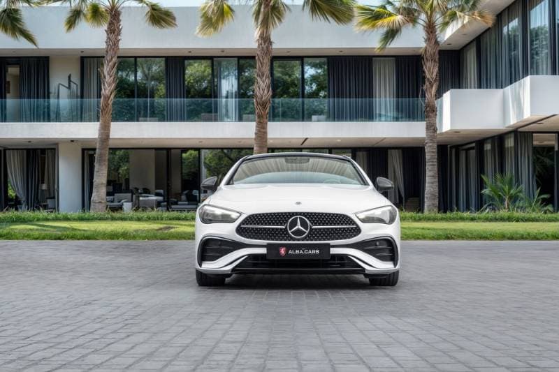 2025 Mercedes-Benz CLE Coupe thumbnail 4