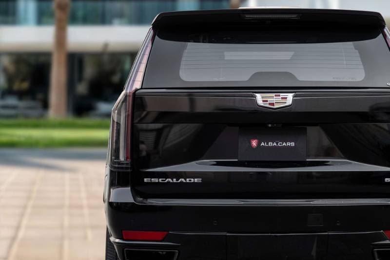 2023 Cadillac ESCALADE thumbnail 6