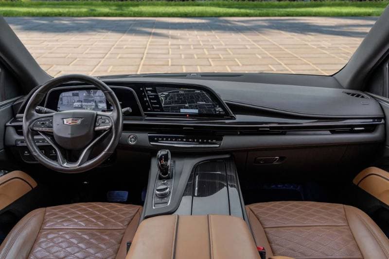 2023 Cadillac ESCALADE thumbnail 8