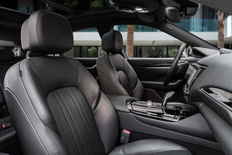 2021 Maserati Levante thumbnail 4
