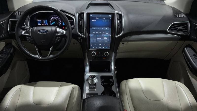 2021 Ford Edge thumbnail 6