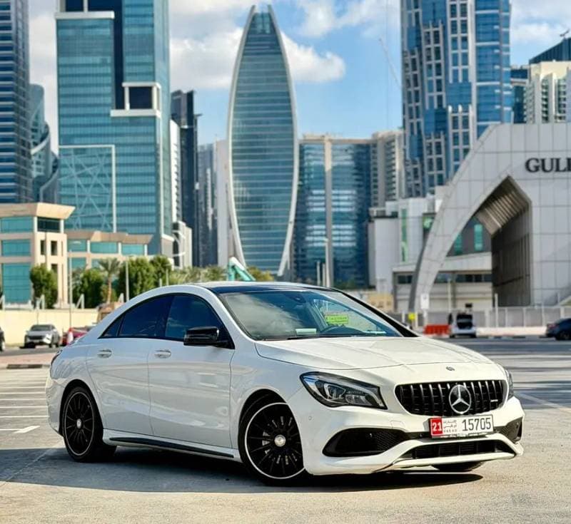 2017 Mercedes-Benz CLA-Class thumbnail 3
