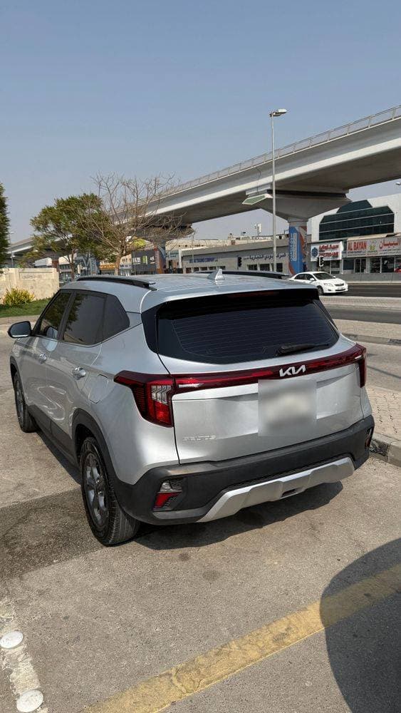 2024 Kia Seltos thumbnail 3