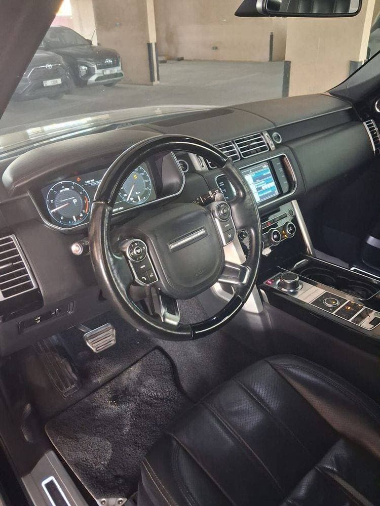 2014 Land Rover Range Rover thumbnail 3
