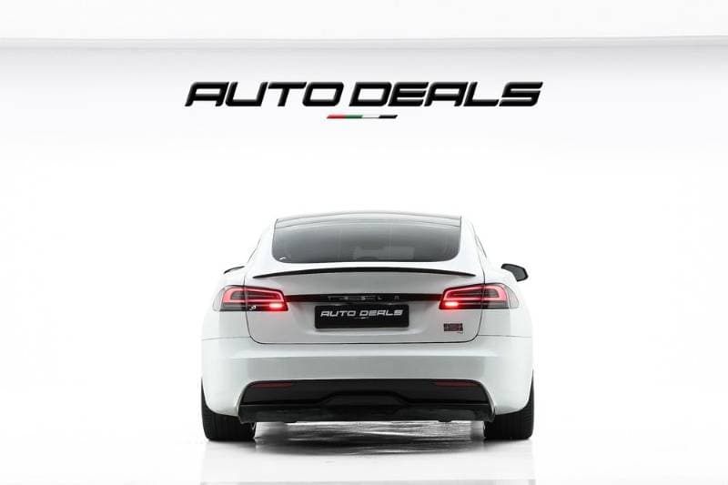 2023 Tesla Model S thumbnail 4