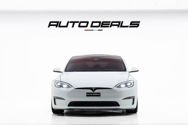 2023 Tesla Model S thumbnail 5