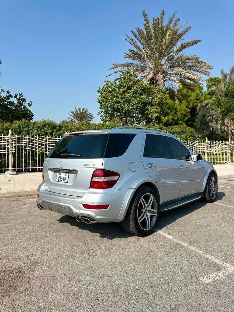 2009 Mercedes-Benz ML 63 AMG thumbnail 2