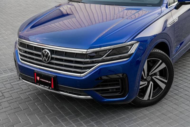 2021 Volkswagen Touareg thumbnail 7