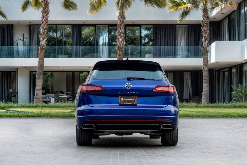 2021 Volkswagen Touareg thumbnail 5