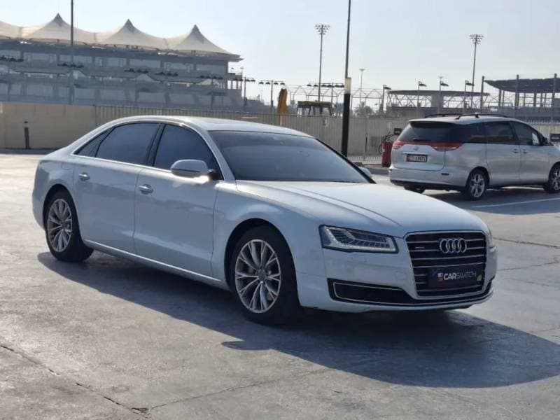 2016 Audi A8 thumbnail 3