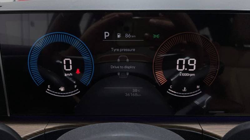 2025 Hyundai Santa Fe thumbnail 8