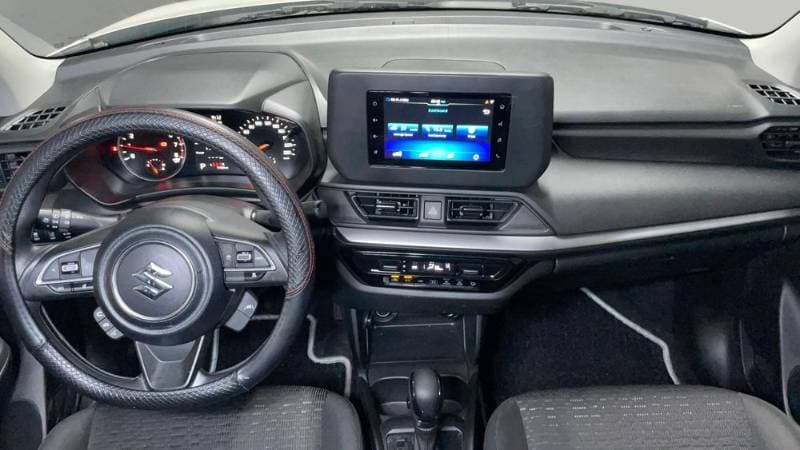 2026 Suzuki Swift thumbnail 6