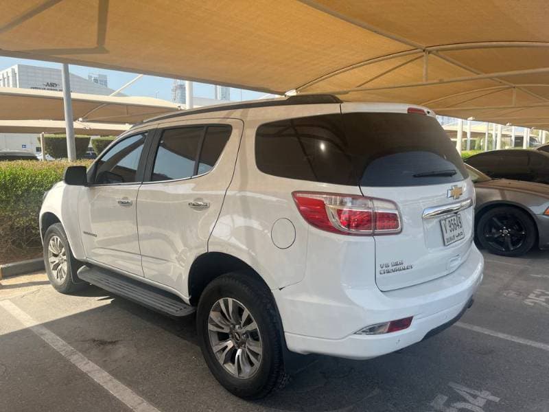 2017 Chevrolet Trailblazer thumbnail 3