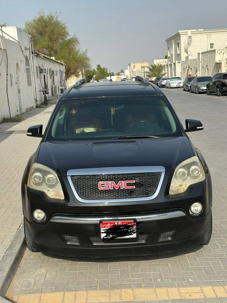 2009 GMC Acadia thumbnail 2