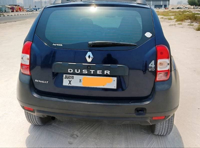 2017 Renault Duster thumbnail 2