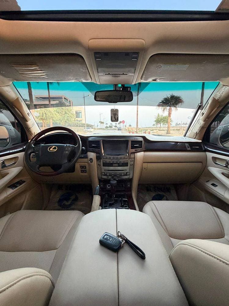 2010 Lexus LX 570