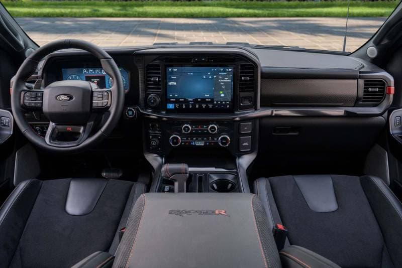 2025 Ford F-Series thumbnail 8