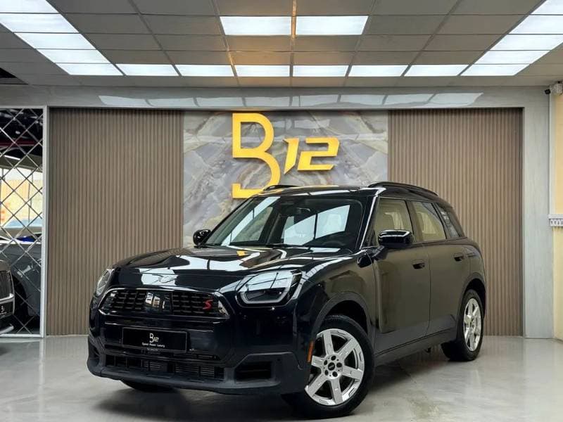 2025 Mini Countryman thumbnail 3