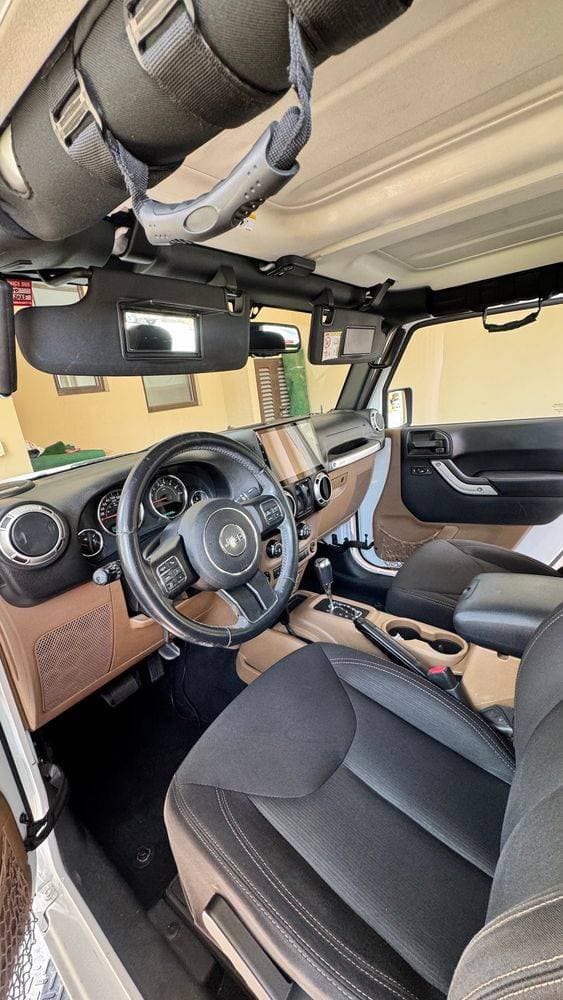 2017 Jeep Wrangler thumbnail 3