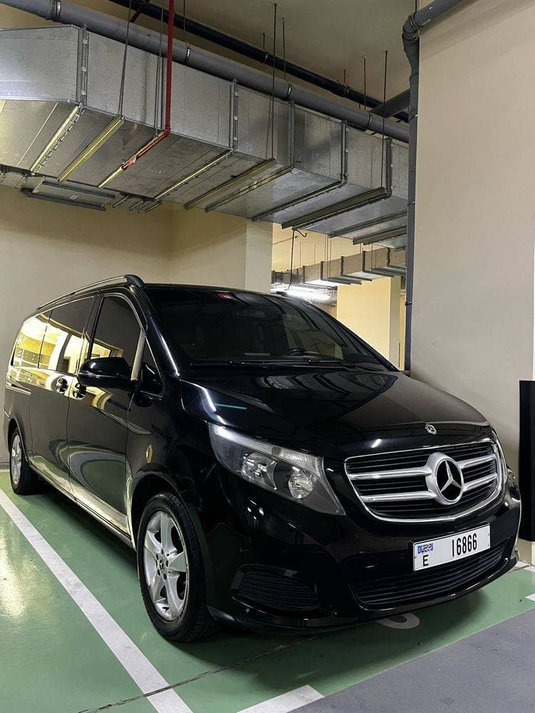 2018 Mercedes-Benz V Class thumbnail 3