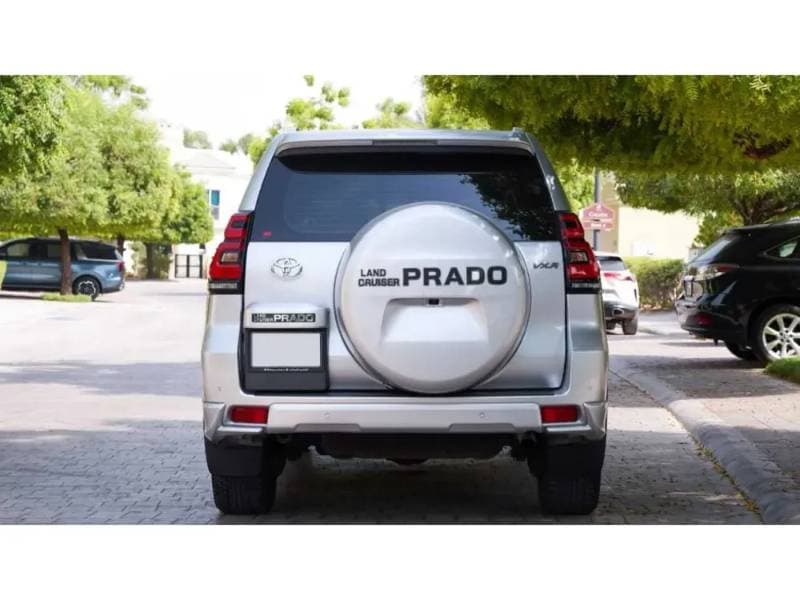 2020 Toyota Land Cruiser Prado thumbnail 6