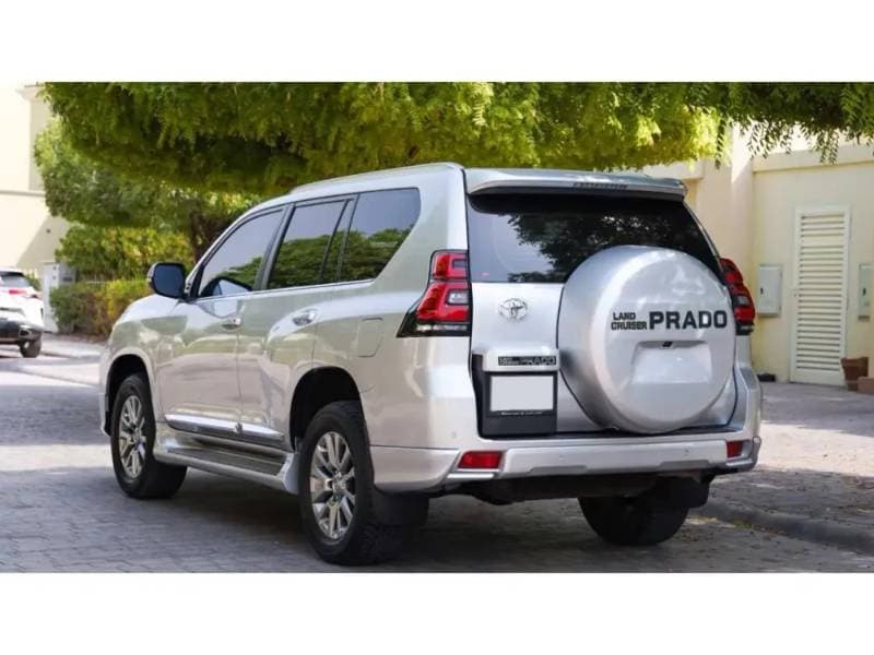 2020 Toyota Land Cruiser Prado thumbnail 7