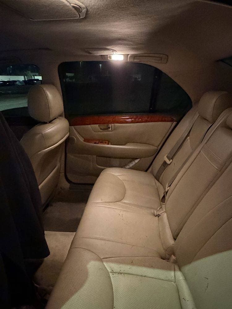 2004 Lexus LS 430 thumbnail 4