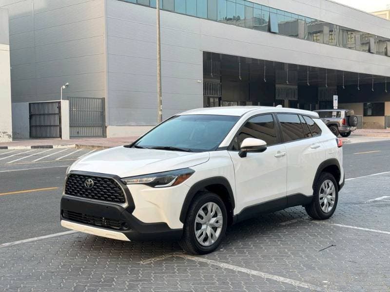 2022 Toyota Corolla Cross thumbnail 2