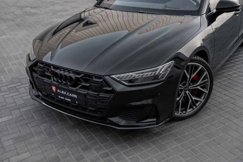 2024 Audi S7 thumbnail 2