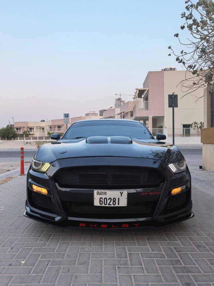2016 Ford Mustang thumbnail 4