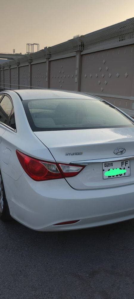 2011 Hyundai Sonata thumbnail 5