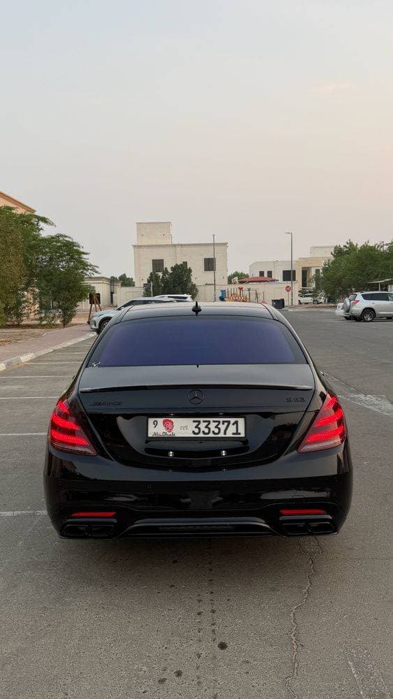 2018 Mercedes-Benz S 63 AMG thumbnail 2