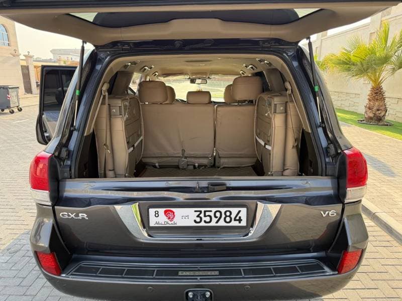 2011 Toyota Land Cruiser