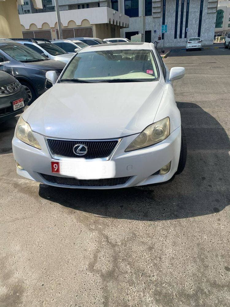 2008 Lexus IS 300 thumbnail 2