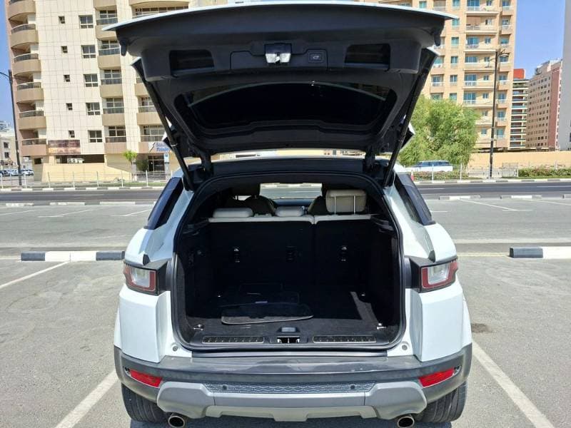 2016 Land Rover Range Rover Evoque thumbnail 5