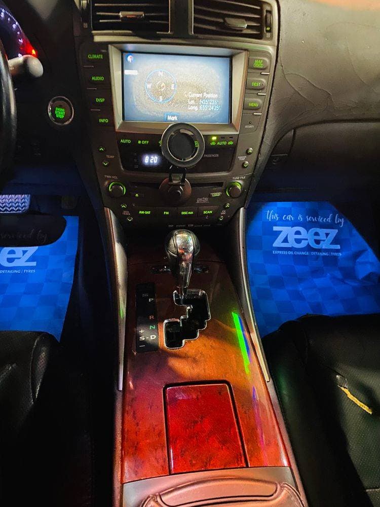 2008 Lexus IS 350 thumbnail 4