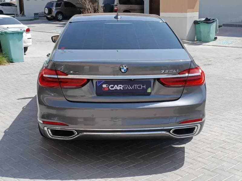 2017 BMW 7 Series thumbnail 6