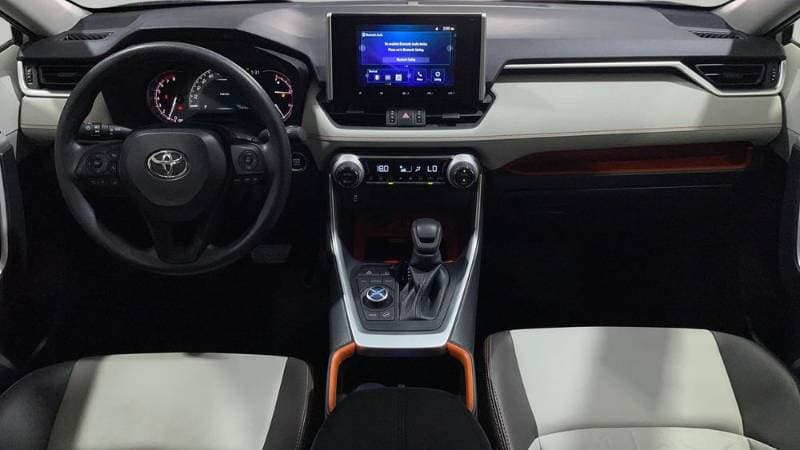 2025 Toyota Rav4 thumbnail 6