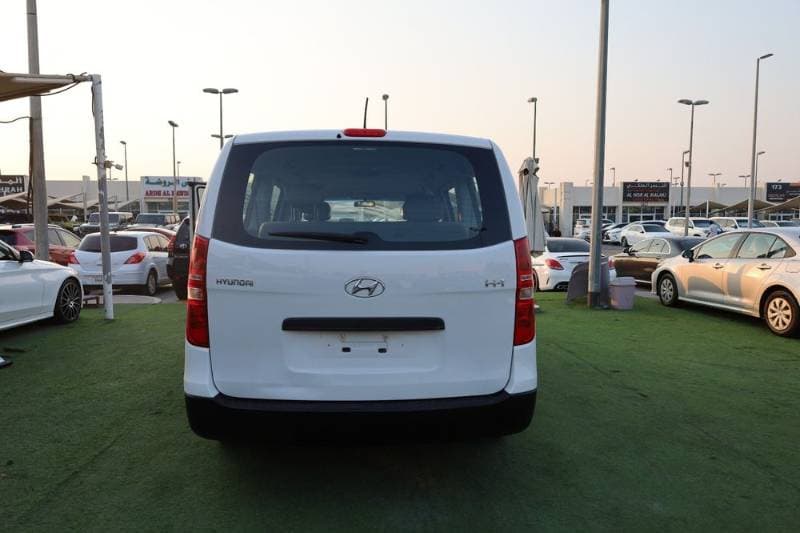 2020 Hyundai H1 thumbnail 5