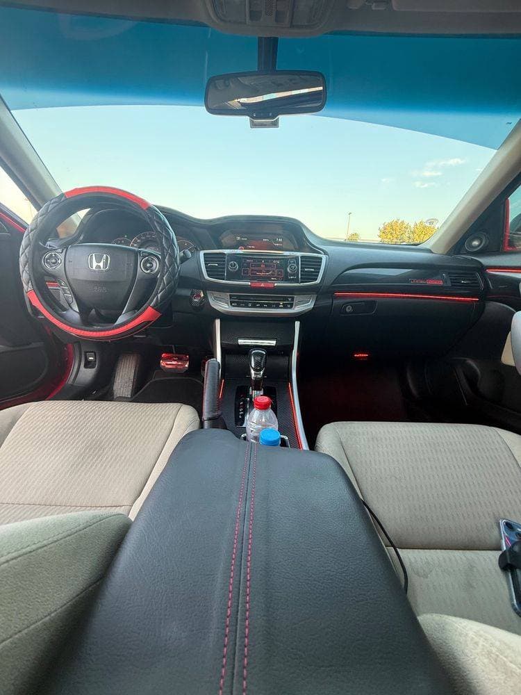 2013 Honda Accord Coupe thumbnail 3