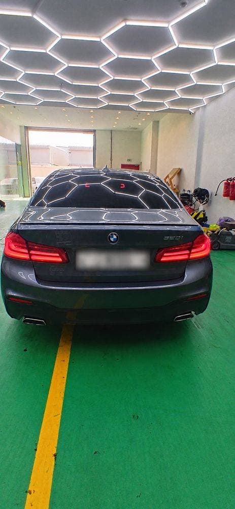 2019 BMW 5 Series thumbnail 5