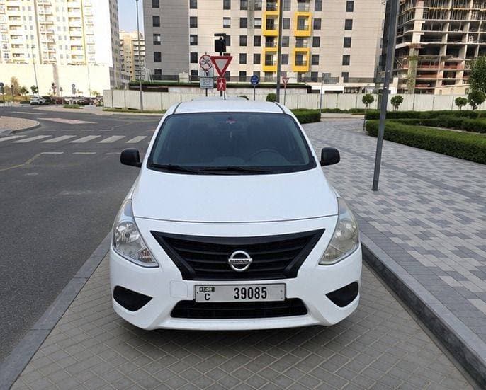 2018 Nissan Sunny thumbnail 2